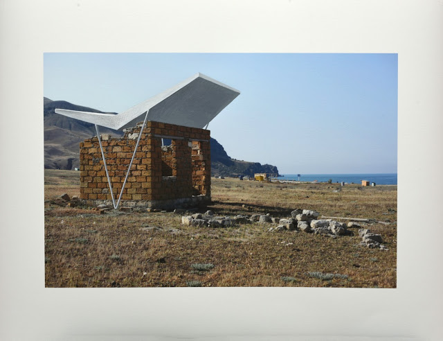 Nikita Kadan, Everybody Wants to Live by the Sea, 2015, gouache & inkjet print on Museum Etching Paper, framed with museum glass, 47,3 x 64 cm. Courtesy Transit Gallery.