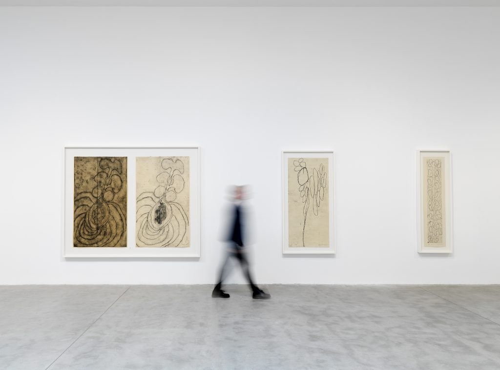 Installation view, ‘Louise Bourgeois.Turning Inwards’, Hauser & Wirth Somerset, 2016 Louise Bourgeois © The Easton Foundation/VAGA, New York/DACS, London 2016. Courtesy Hauser & Wirth. Photo: Ken Adlard