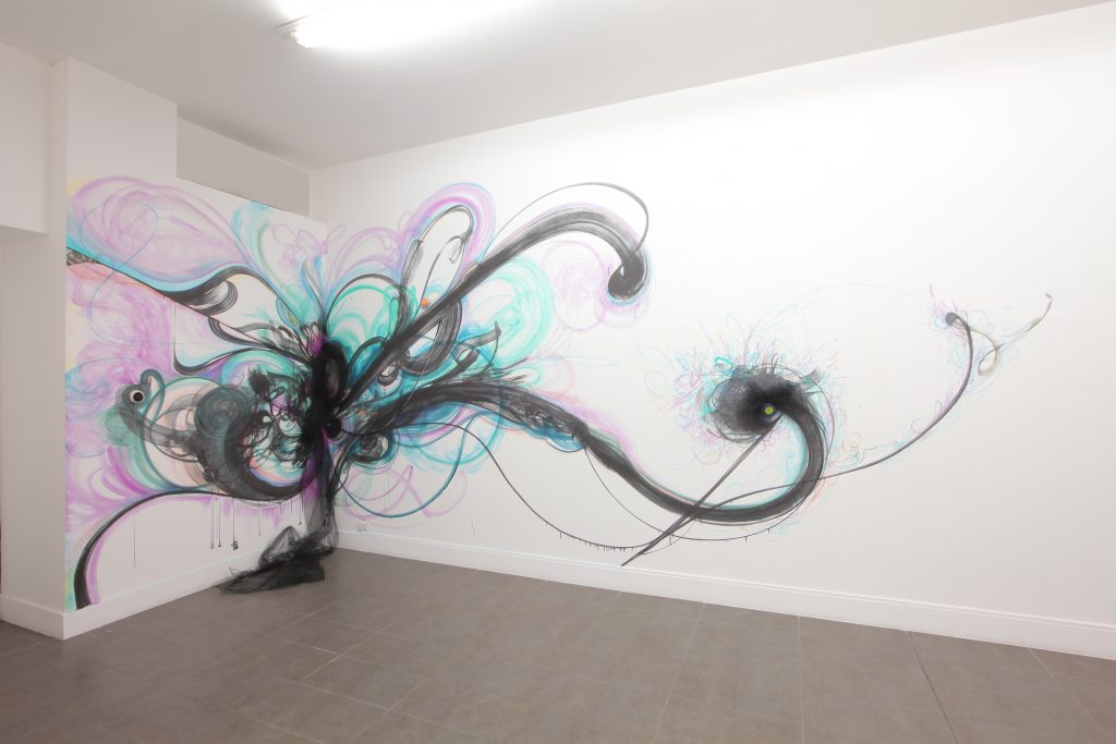 Shinique Smith 'Black Swan' Installation view at Brand New Gallery. Courtesy Brand New Gallery.